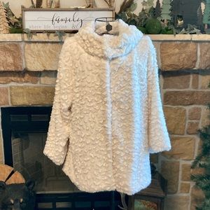 Ladies Faux Fur Jacket